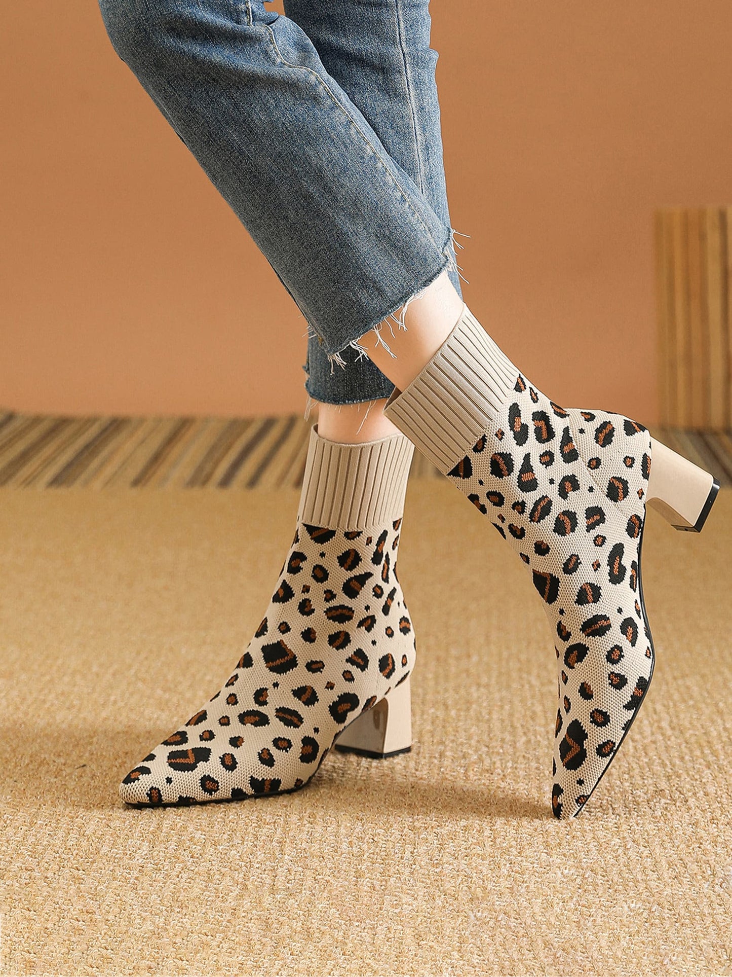 Beige Leopard